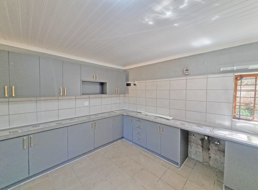 To Let 3 Bedroom Property for Rent in Brentwood Park Western Cape